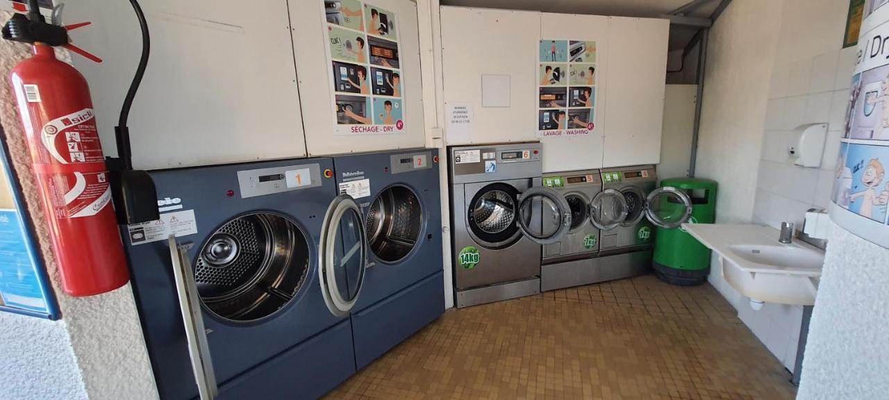 Mobilhome 2Ch Climatise-Terrasse Fermee-4 Velos-Camping 4 Etoiles Les Charmettes 莱马特 外观 照片