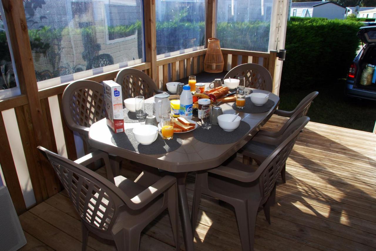 Mobilhome 2Ch Climatise-Terrasse Fermee-4 Velos-Camping 4 Etoiles Les Charmettes 莱马特 外观 照片