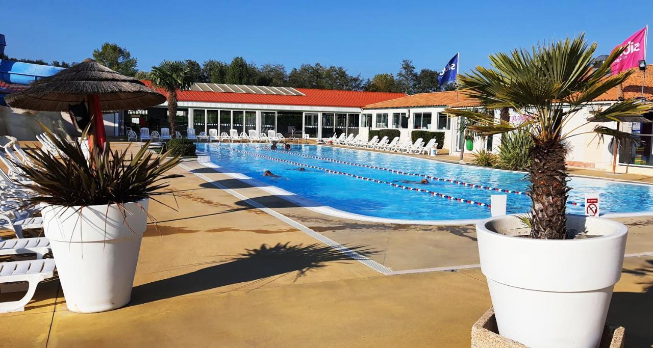 Mobilhome 2Ch Climatise-Terrasse Fermee-4 Velos-Camping 4 Etoiles Les Charmettes 莱马特 外观 照片