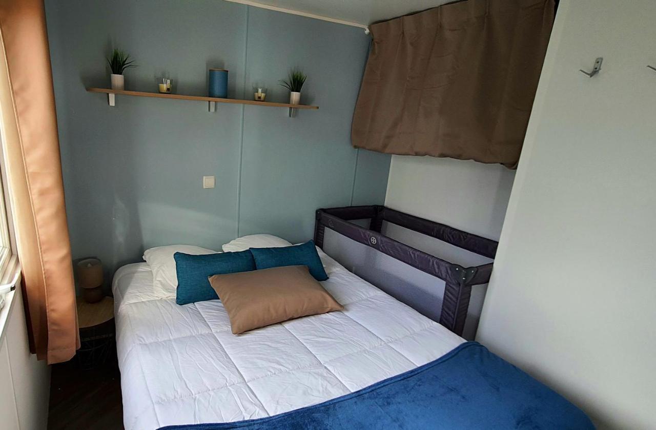 Mobilhome 2Ch Climatise-Terrasse Fermee-4 Velos-Camping 4 Etoiles Les Charmettes 莱马特 外观 照片